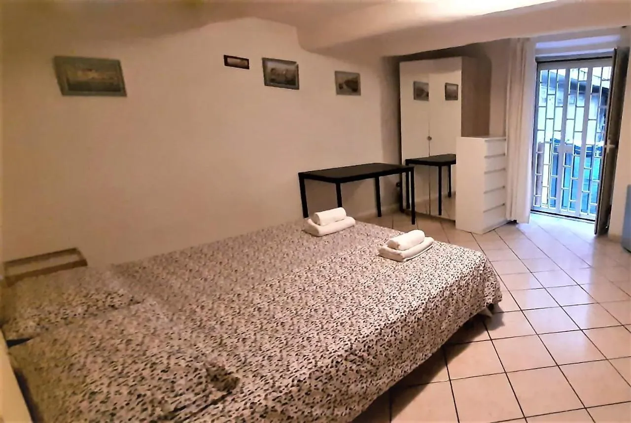 O' Vascio Apartamento Nápoles 0*,  Itália